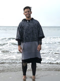 Grey / Black Poncho